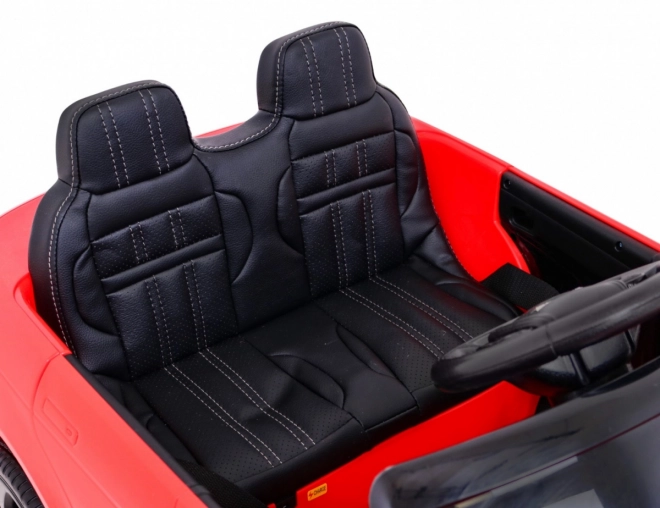 Elektrisches Auto Range Rover Evoque rot