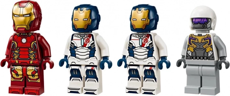 Iron Man und die Iron Legion im Kampf