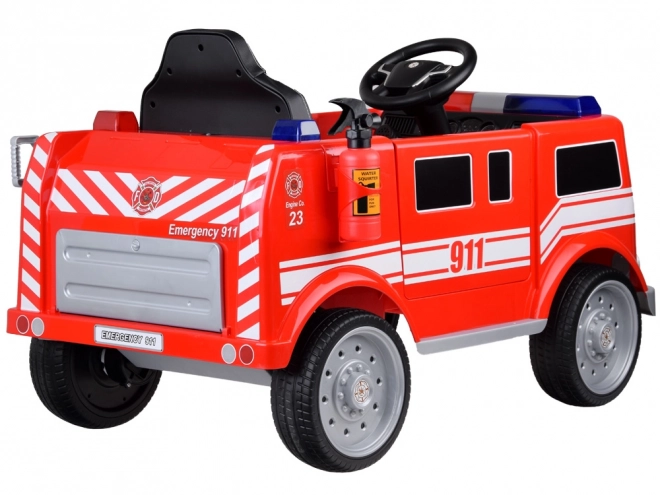 Rotes Kinder-Feuerwehrauto mit Fernbedienung