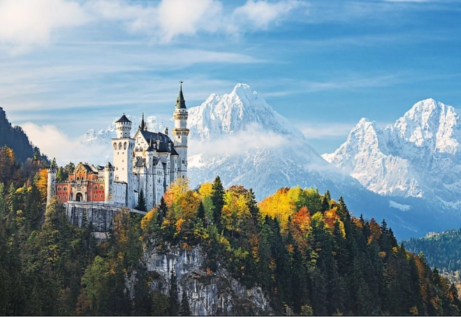 Beeindruckendes Motiv der Bayerischen Alpen und des Schlosses Neuschwanstein
