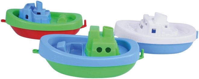 Spaß in der Badewanne und im Sandkasten