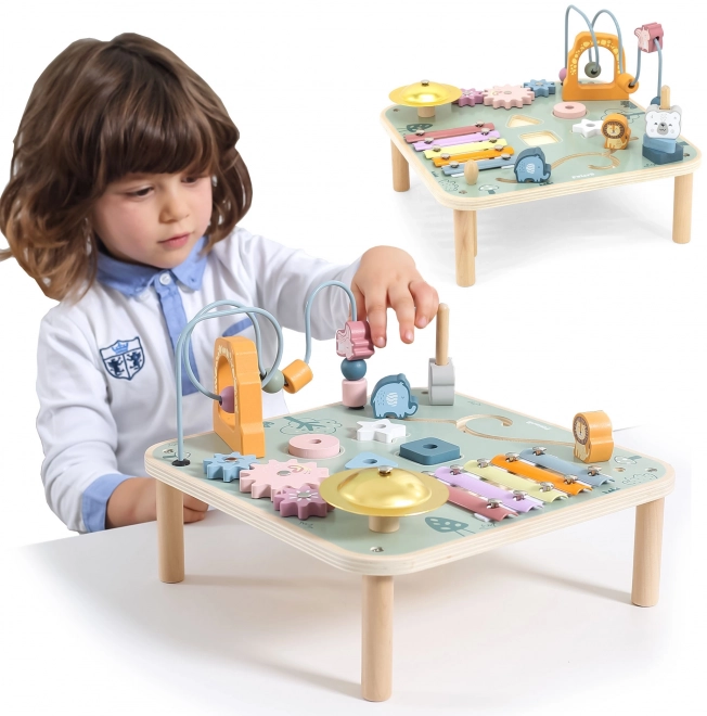Multifunktioneller Spieltisch aus Holz