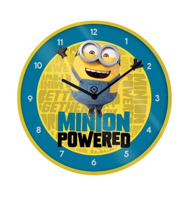 Niedliche Wanduhr mit Minions-Motiv