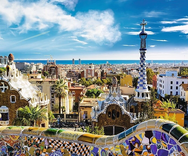 Ikonisches Motiv des Park Güell in Barcelona