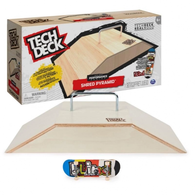 Tech Deck Holzrampe mit Fingerboard