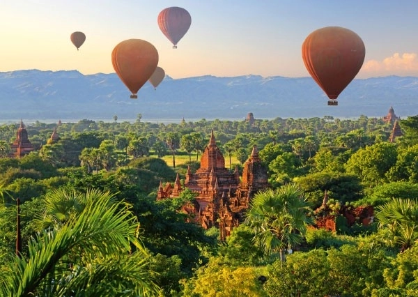 Puzzle Heißluftballons über Mandalay 1000 Teile