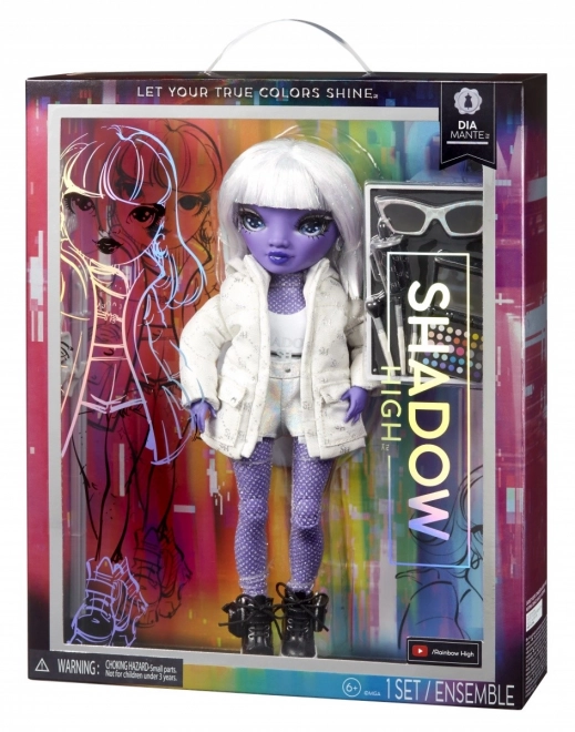 Puppe Shadow High Dia Mante mit Kosmetik und Kaffee