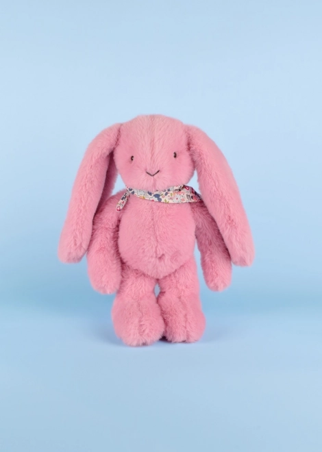 Kuschelweicher Plüschhase mit rosa Halstuch