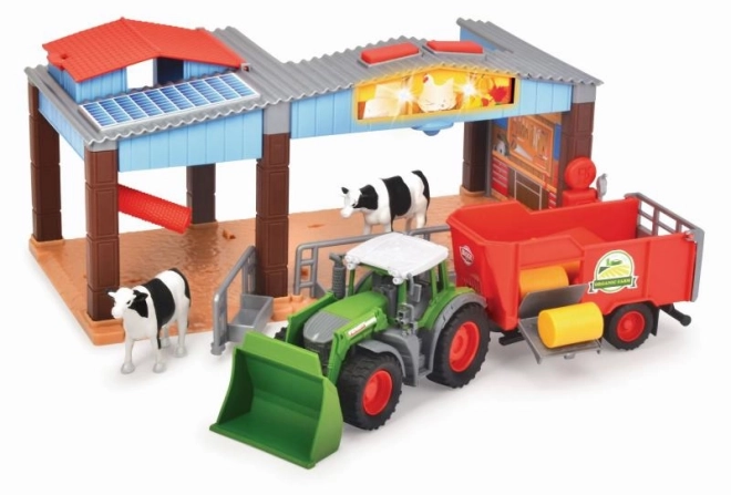 Bauernhof mit Fendt Traktor