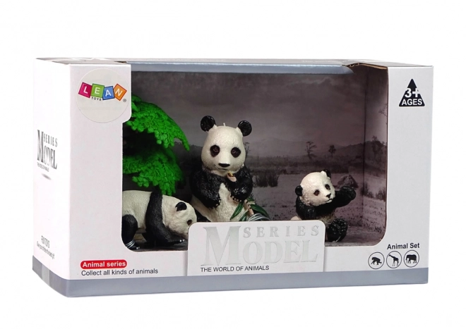 Panda-Figuren-Set mit Jungtieren