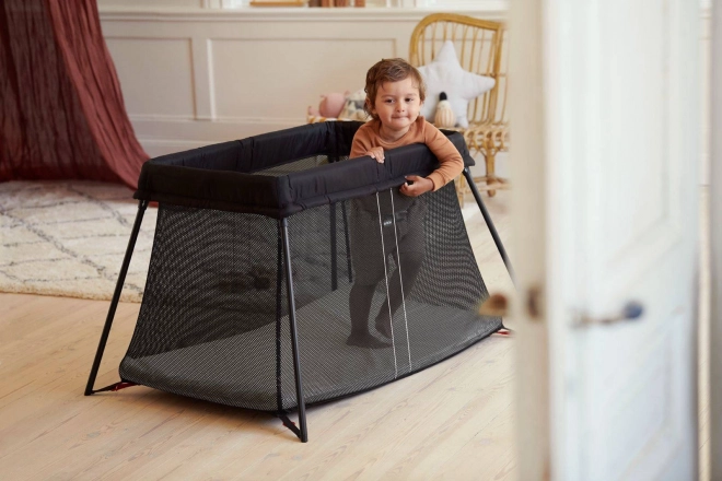 BABYBJÖRN - Reisebett LIGHT - Silber + Spannbettlaken – Schwarz