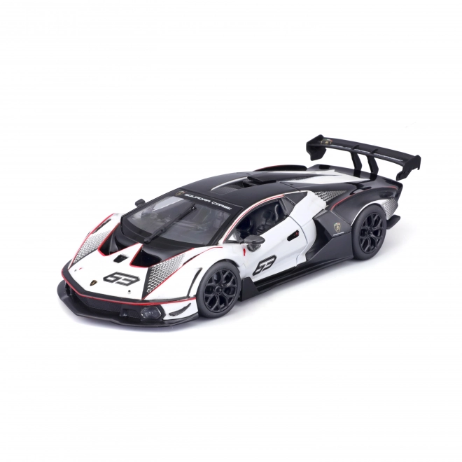 Rennwagen Lamborghini Essenza SCV12 Weiß im Maßstab 1:32