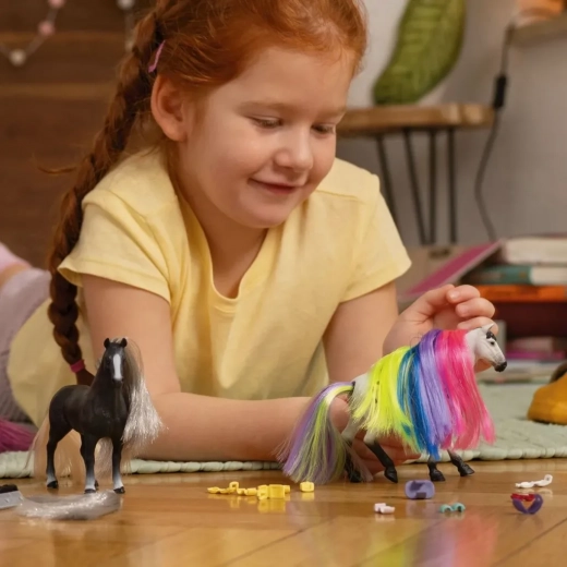 Perfektes Zubehör für SCHLEICH-Pferde