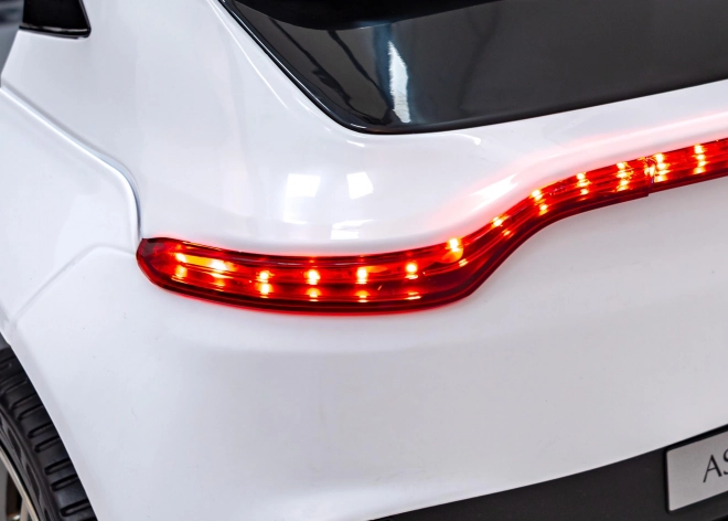 Aston Martin DBX Weiß