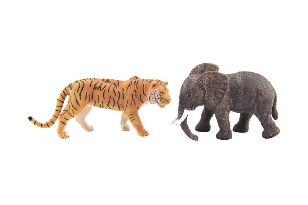 Tiger und Elefant – ikonische Arten der Safari