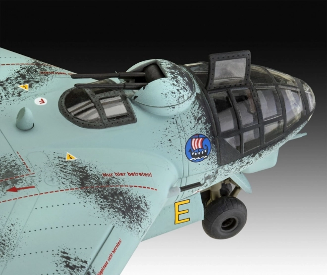 Plastikmodellflugzeug Arado AR E.555 P-Serie 1/72