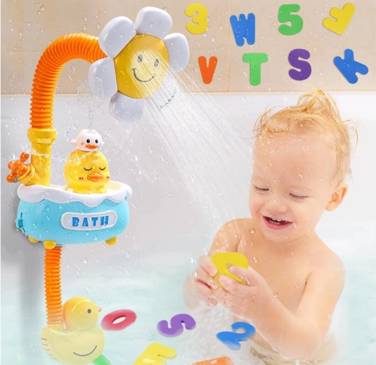 Sanfter Wasserstrahl aus einer lächelnden Blüte