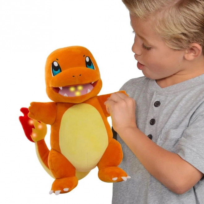 Charmander - interaktiver Plüsch