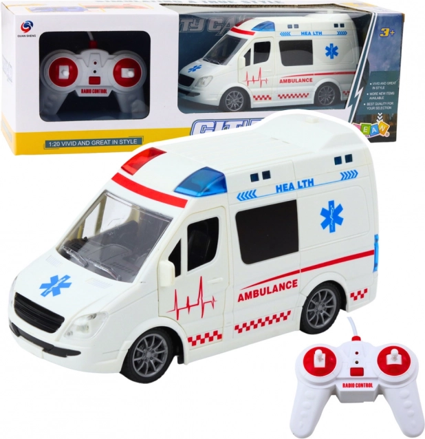 Rettungsambulanz mit Fernbedienung und Licht & Sound 1:20 weiß