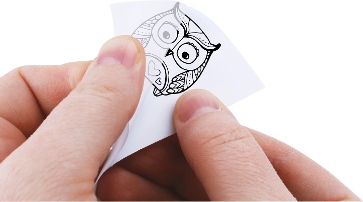 Transferaufkleber und Augen für schnelles Verzieren