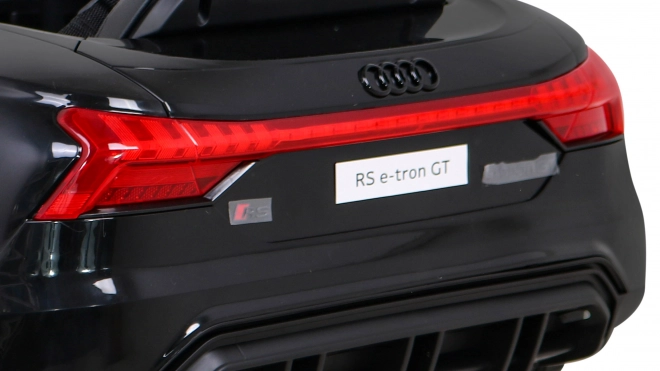 Audi RS E-Tron GT elektrisches Kinderauto mit Fernbedienung und 4x4 Antrieb – Schwarz