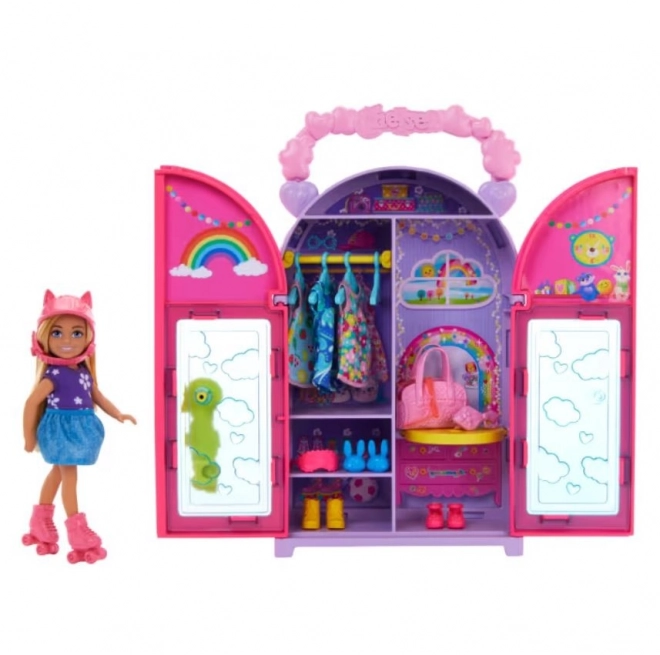Barbie Chelsea Kleiderschrank Set mit Puppe und 15 Accessoires
