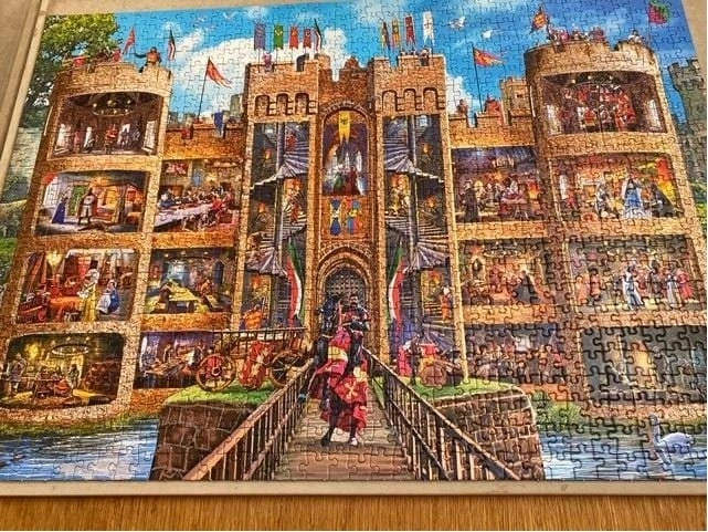 Puzzle Burgschnitte 1000 Teile