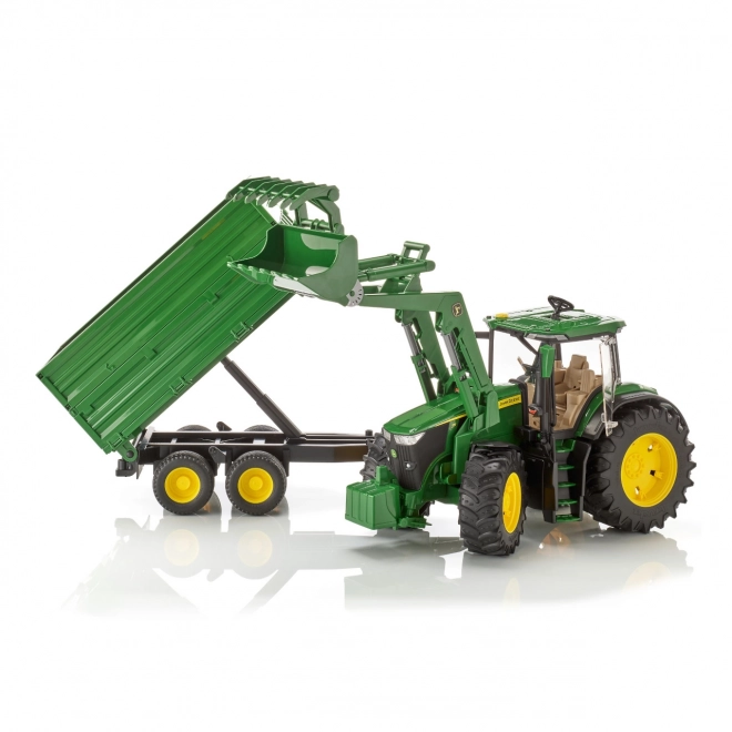 John Deere Traktor 7R 350 mit Frontlader und Tandemanhänger