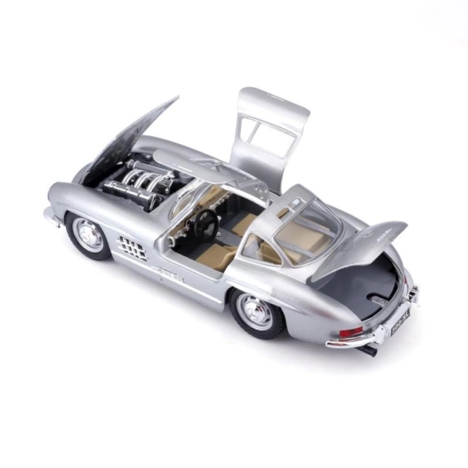 Bburago Mercedes Benz 300SL Modellauto