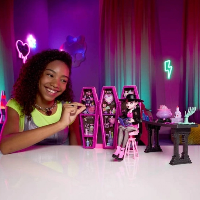 Unterhaltsames Set Monster High Draculaura - Geheimer Raum der Elixiere