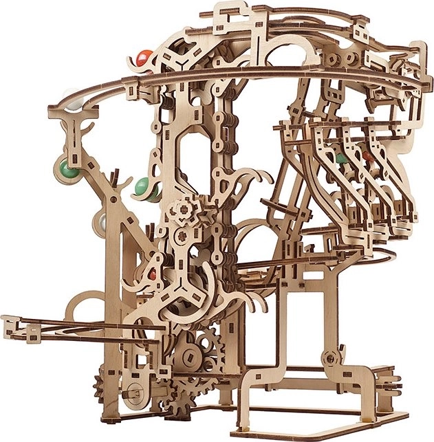 Kugelbahn mit Kettenantrieb von UGEARS