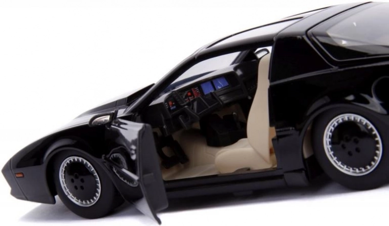 Zu öffnende Türen und Motorhaube