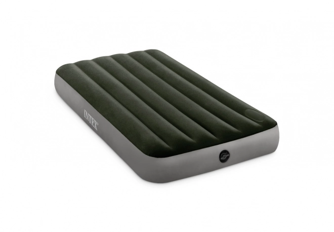 Großes aufblasbares Bett mit eingebauter Pumpe von Intex