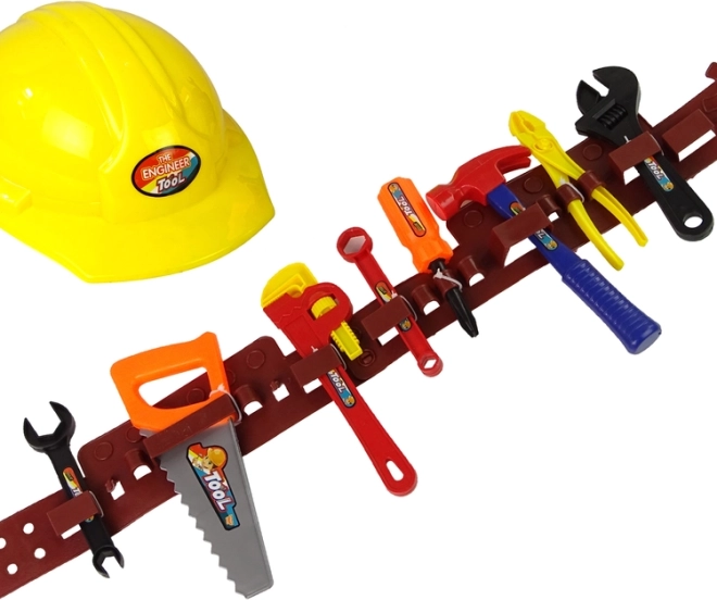 Stilvoller Tüftler mit Helm