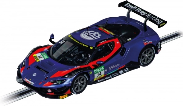 Realistisches Design und offizielles DTM-Livery