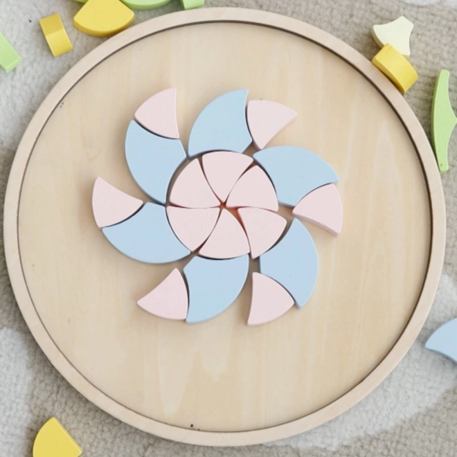 Pastellfarbene Mandala Montessori Mosaik Blumen
