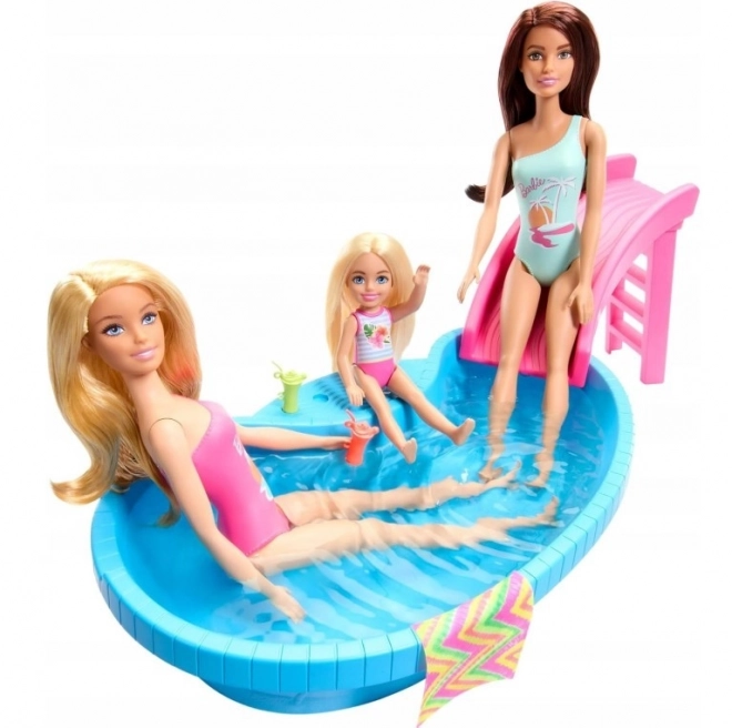 Sommerliches Poolvergnügen mit Barbie