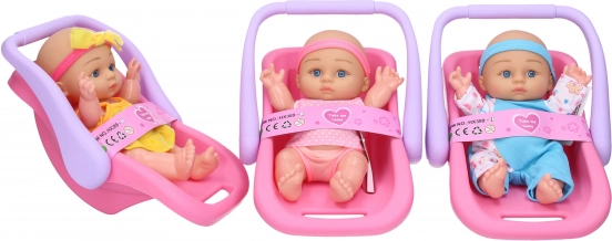 Baby in Tragbarem Sitz 20 cm