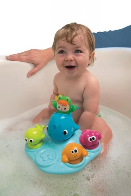 Insel mit Cotoons-Tierchen zum Baden