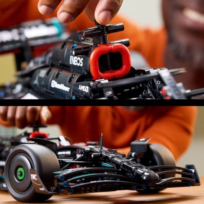 LEGO Technic Mercedes-AMG F1 W14 E Performance Modellauto