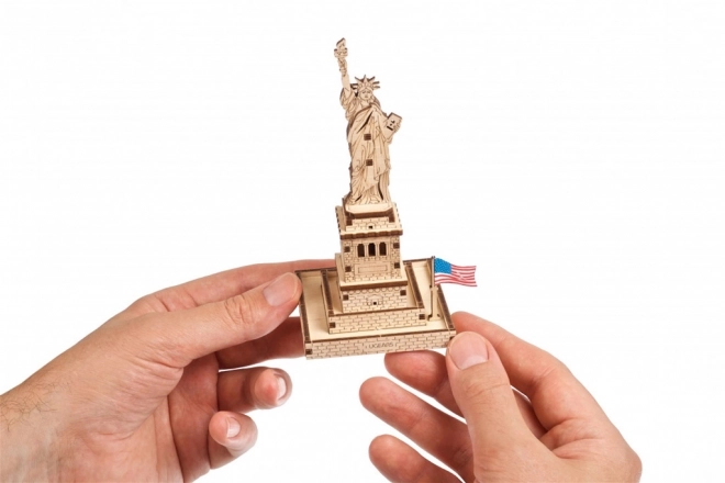 3D Holzmodell Freiheitsstatue