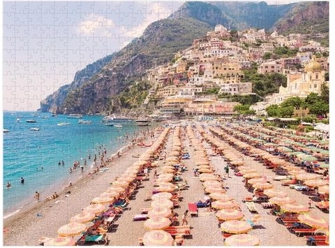 Beeindruckende Luftaufnahme Italiens