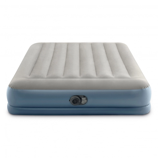 Doppel-Luftmatratze Intex mit Elektropumpe