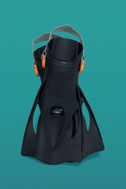 Tauchausrüstungset mit Maske, Schnorchel und schwarzen Flossen Bestway
