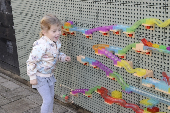 Masterkidz Baukasten-Set Kugelbahn Tafel STEM 440 Teile
