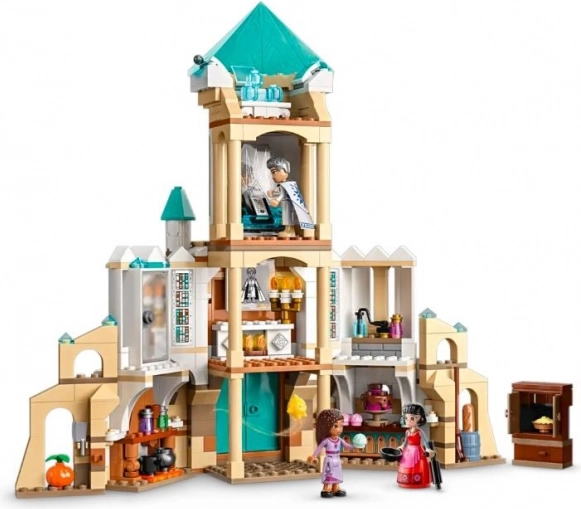 Vierstöckiges Schloss voller Geheimnisse