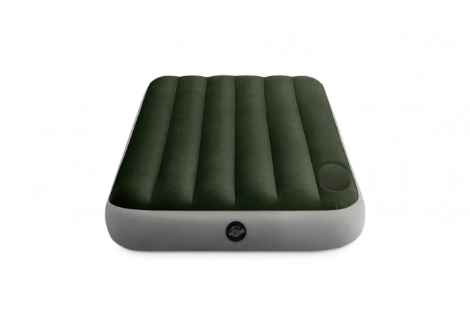 Großes aufblasbares Bett mit eingebauter Pumpe von Intex