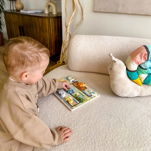 Sichere Ausführung aus Holz für kleine Hände