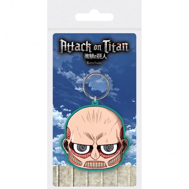 Gummierter Schlüsselanhänger mit Attack on Titan Motiv