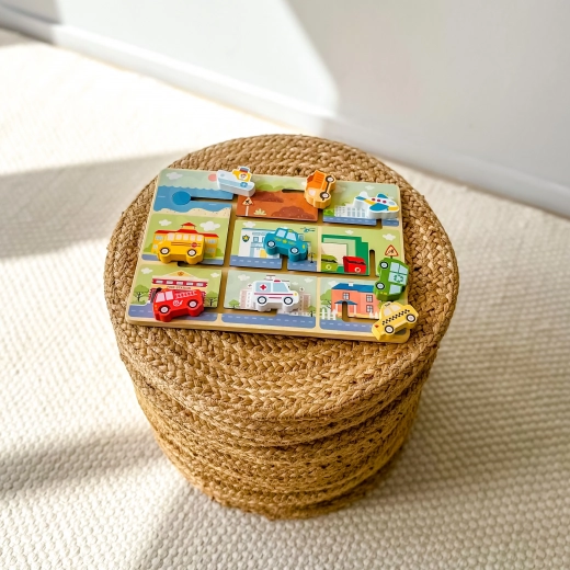 Pastellfarben und Stadtszenen